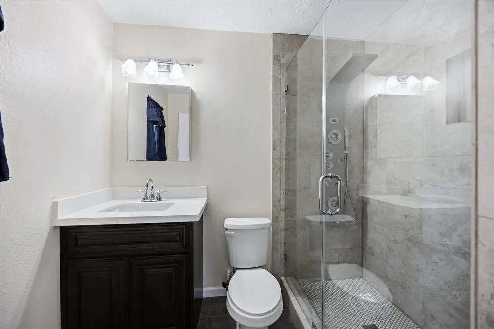 2506 Halbert Drive Pearland, TX 77581