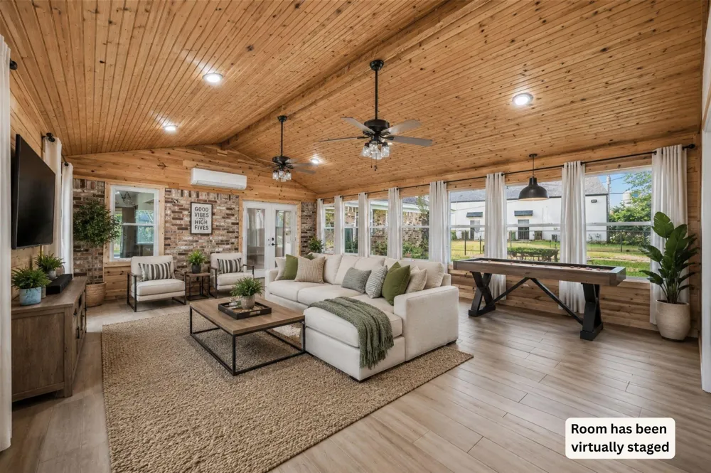 2506 Halbert Drive Pearland, TX 77581
