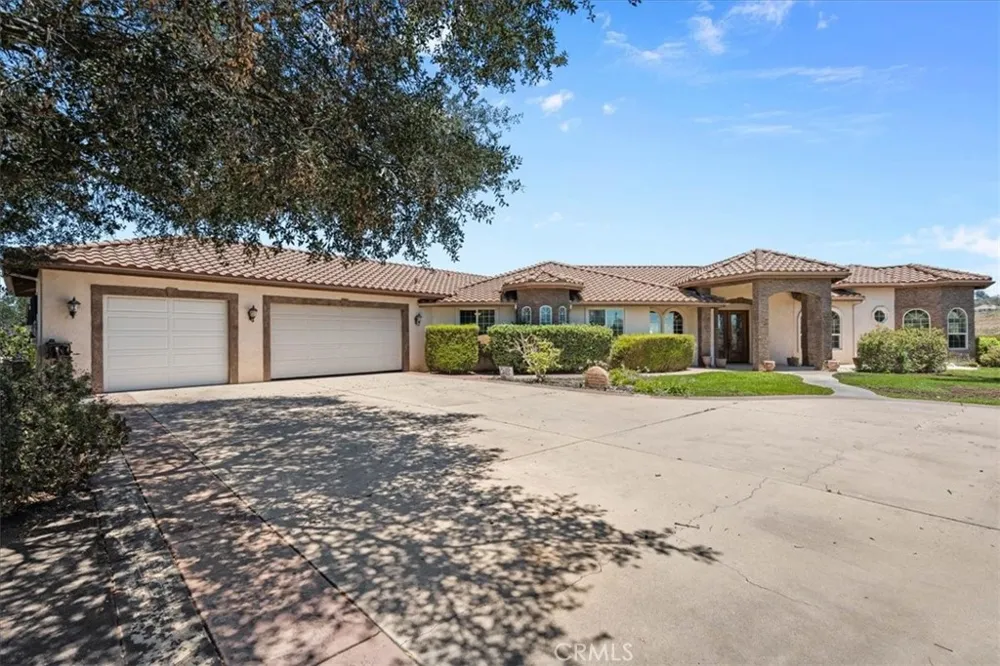 26690 Skyrocket Temecula, CA 92590