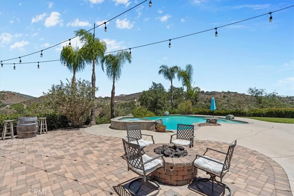 26690 Skyrocket Temecula, CA 92590