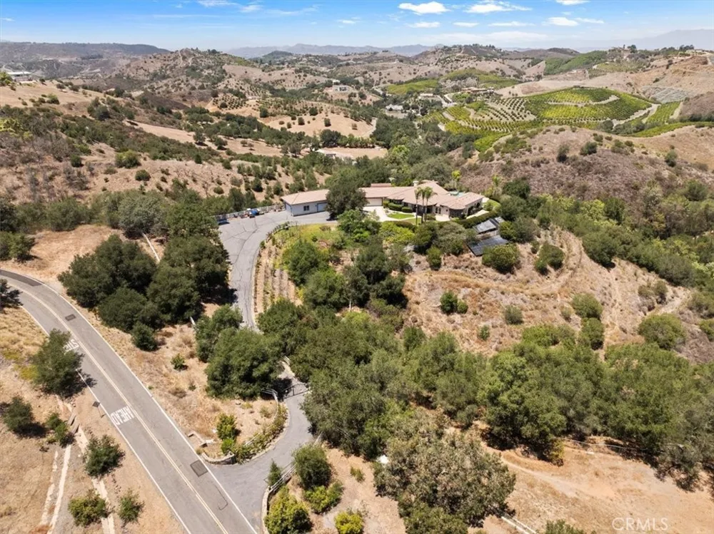 26690 Skyrocket Temecula, CA 92590