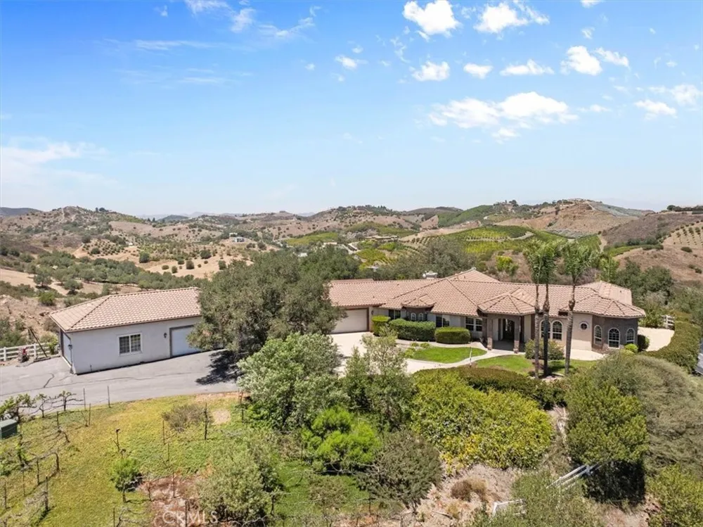 26690 Skyrocket Temecula, CA 92590
