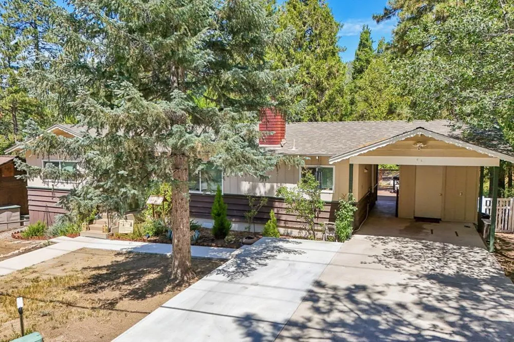 54700 S Circle Drive Idyllwild, CA 92549