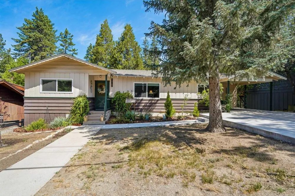 54700 S Circle Drive Idyllwild, CA 92549