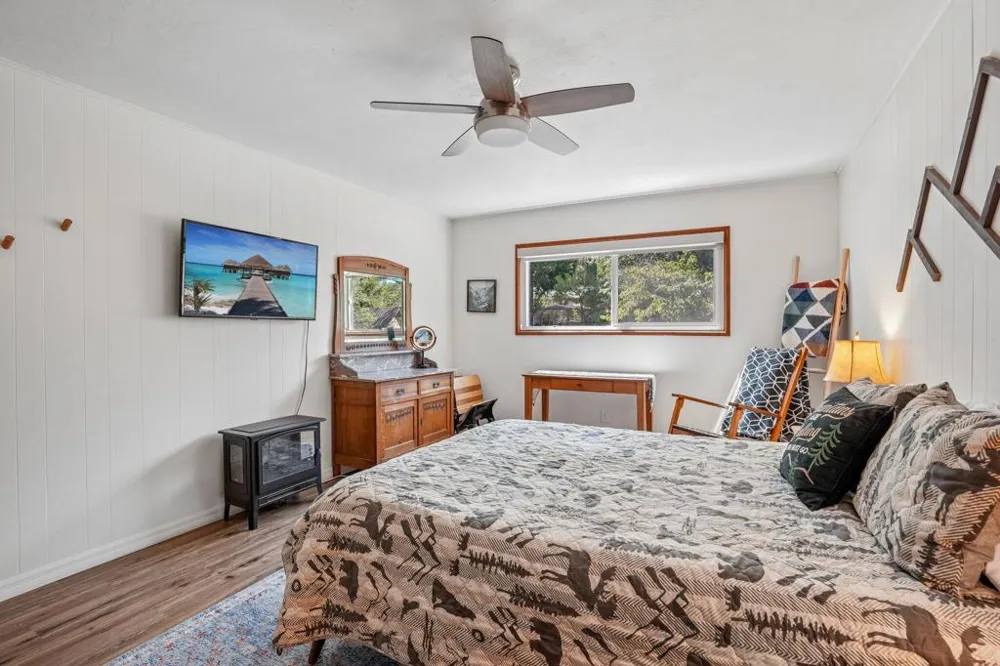 54700 S Circle Drive Idyllwild, CA 92549