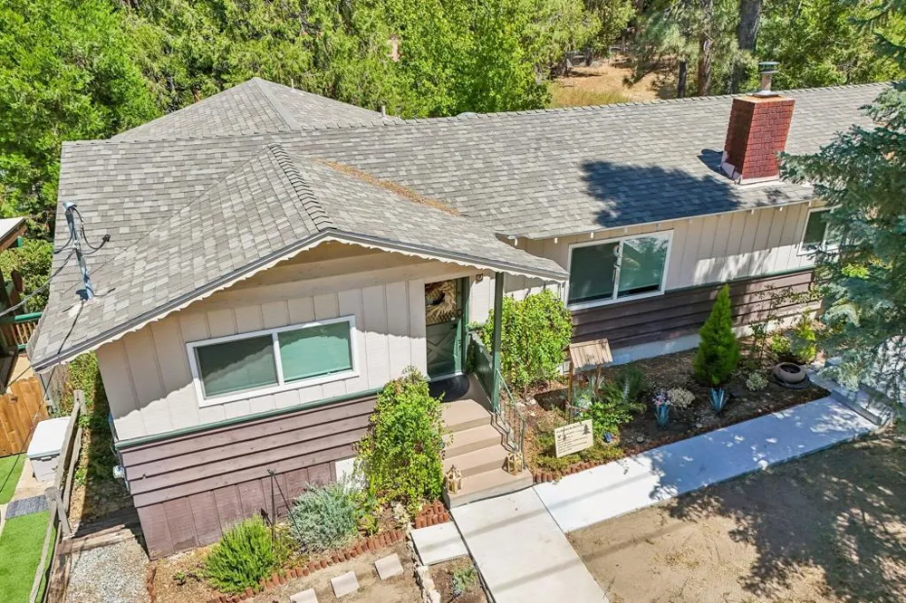 54700 S Circle Drive Idyllwild, CA 92549
