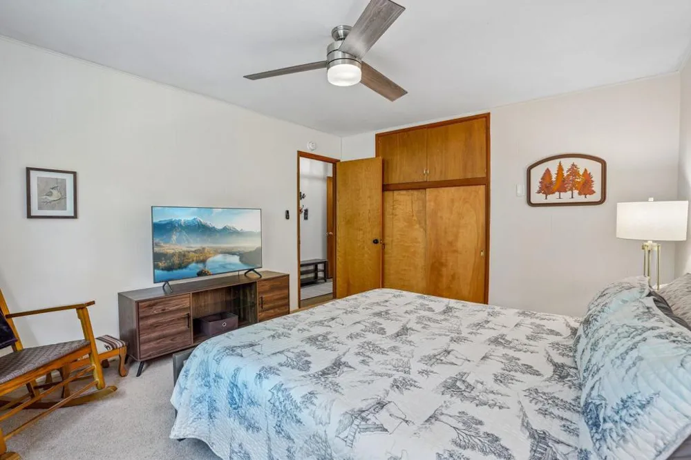 54700 S Circle Drive Idyllwild, CA 92549