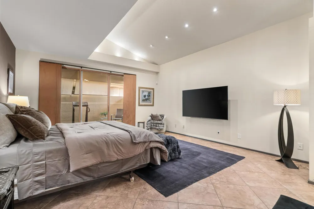 51 Kavenish Drive Rancho Mirage, CA 92270