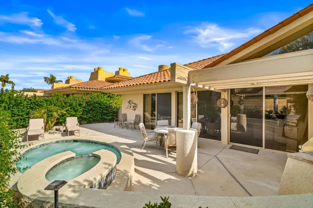 51 Kavenish Drive Rancho Mirage, CA 92270