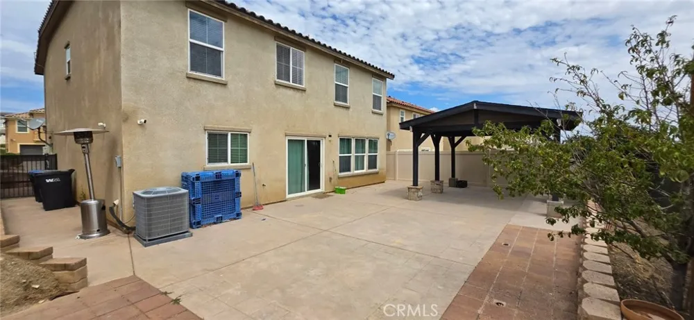 37548 Henna Palmdale, CA 93551