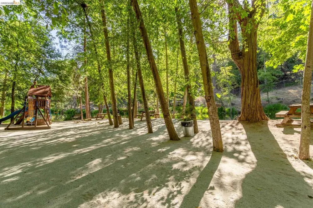 22460 Longeway Rd Sonora, CA 95370