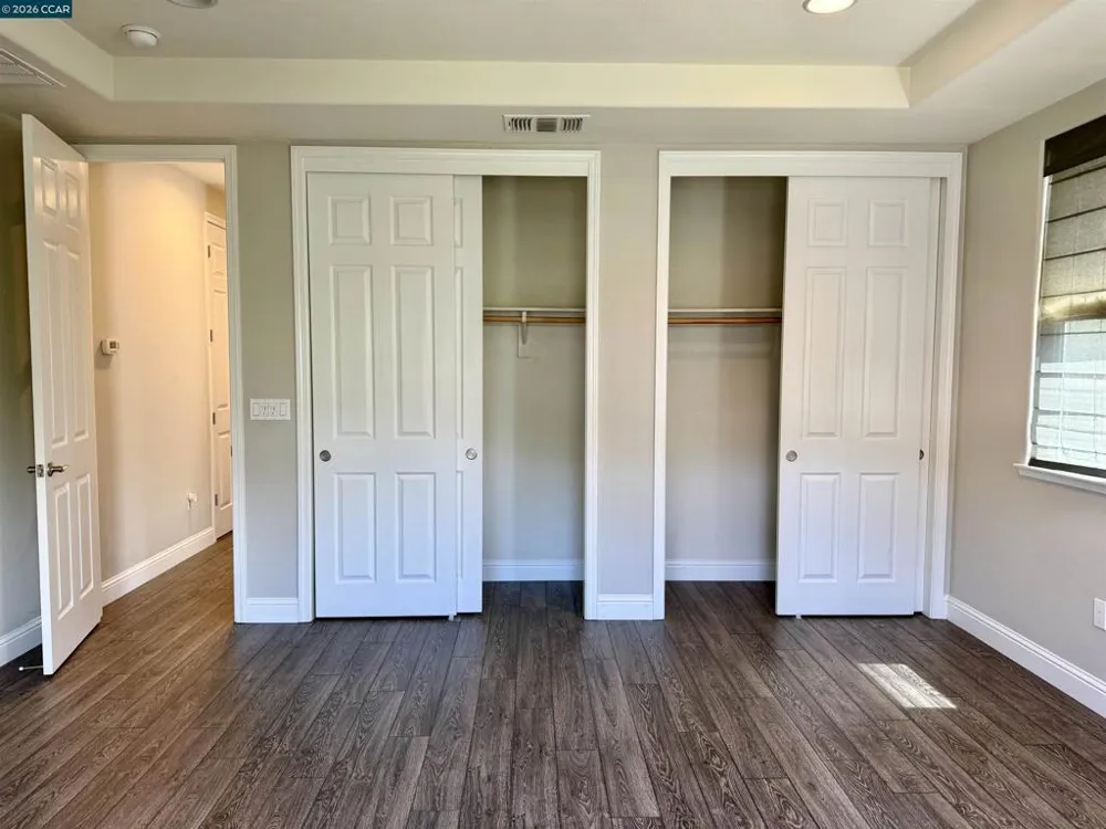 64 Persimmon Walk Orinda, CA 94563