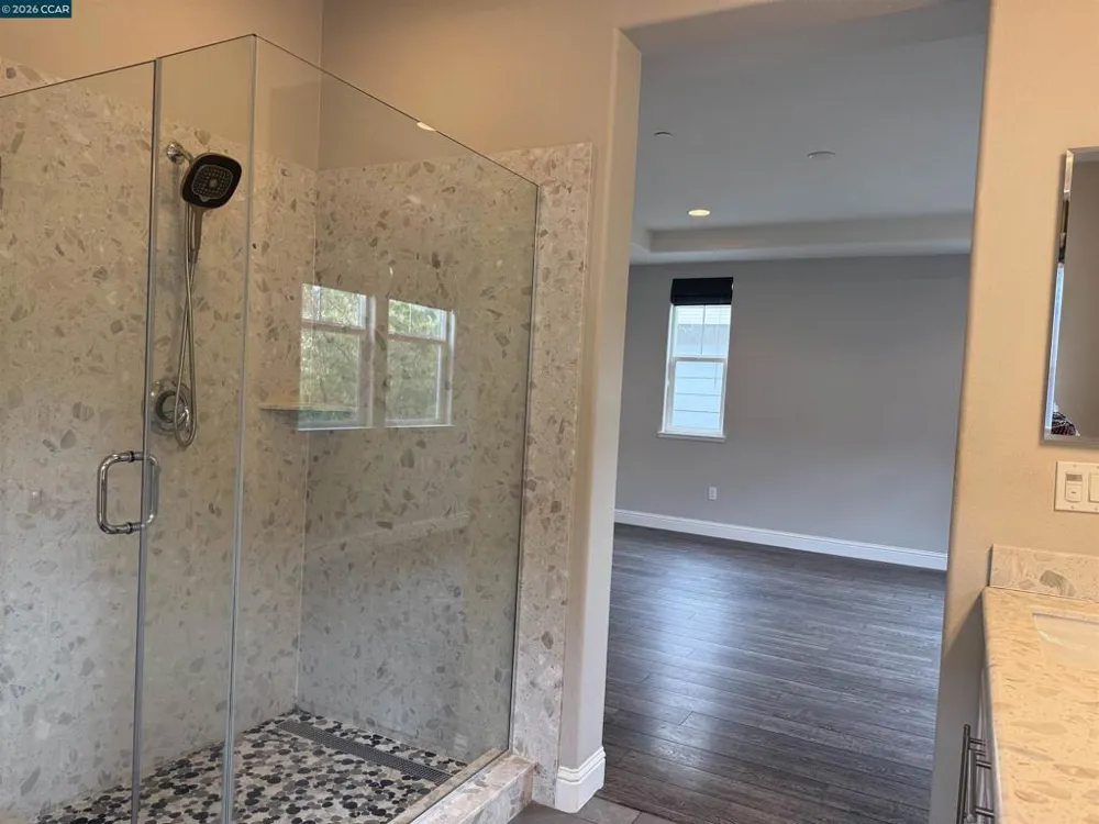 64 Persimmon Walk Orinda, CA 94563