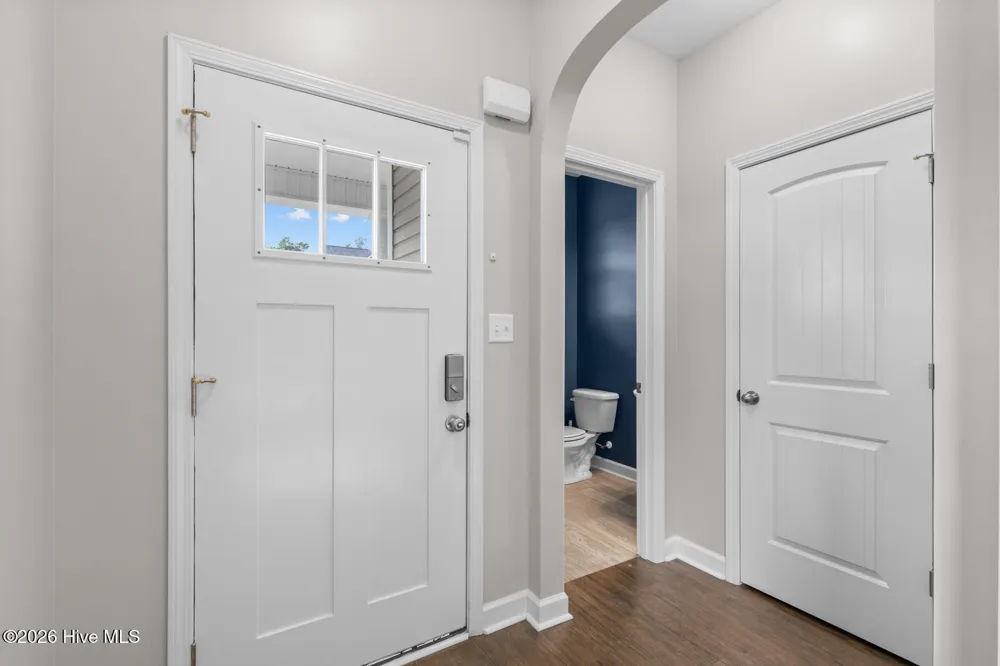 833 Tuscarora Trail Jacksonville, NC 28546