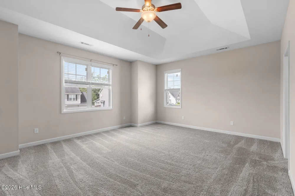 833 Tuscarora Trail Jacksonville, NC 28546