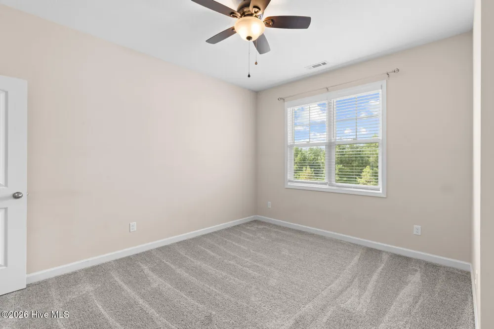 833 Tuscarora Trail Jacksonville, NC 28546