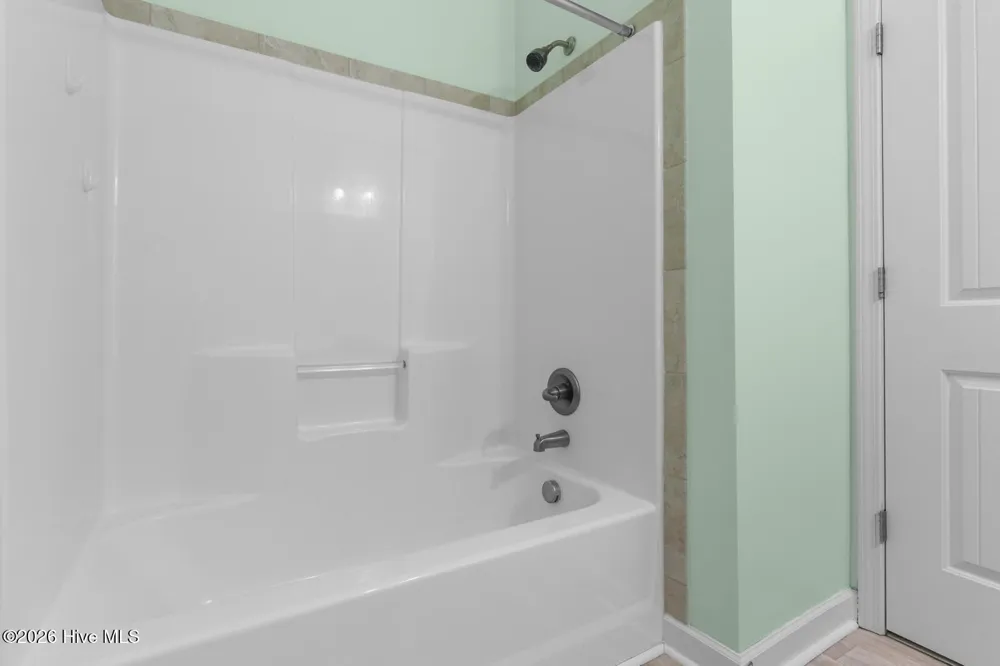 833 Tuscarora Trail Jacksonville, NC 28546