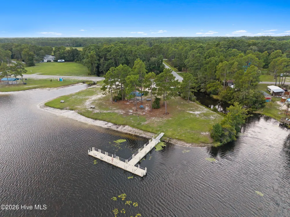 4 Pike Road Boiling Spring Lakes, NC 28461