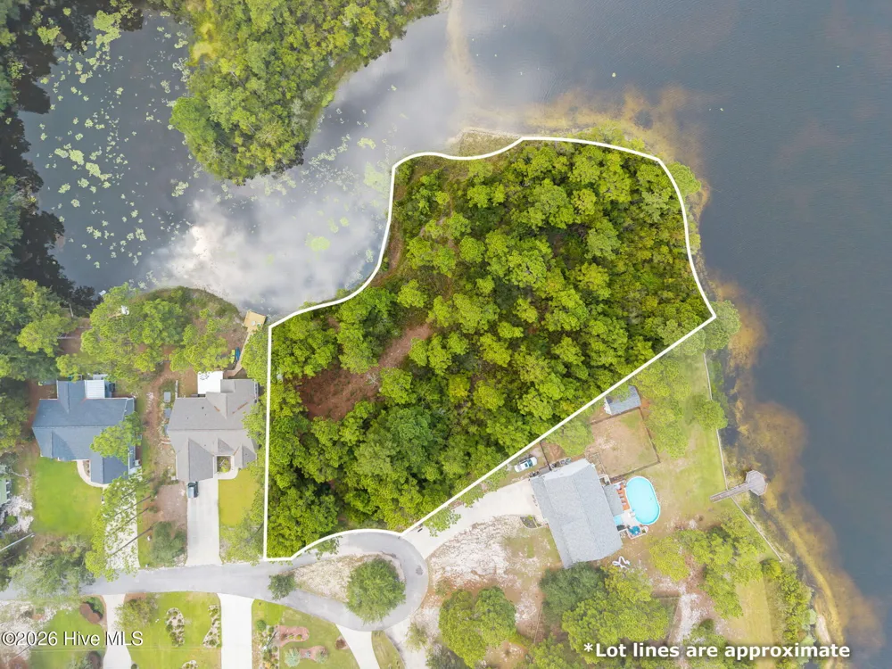 4 Pike Road Boiling Spring Lakes, NC 28461