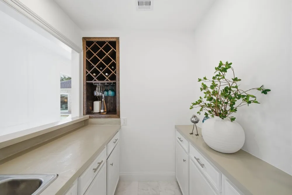10103 Briar Forest Drive Houston, TX 77042