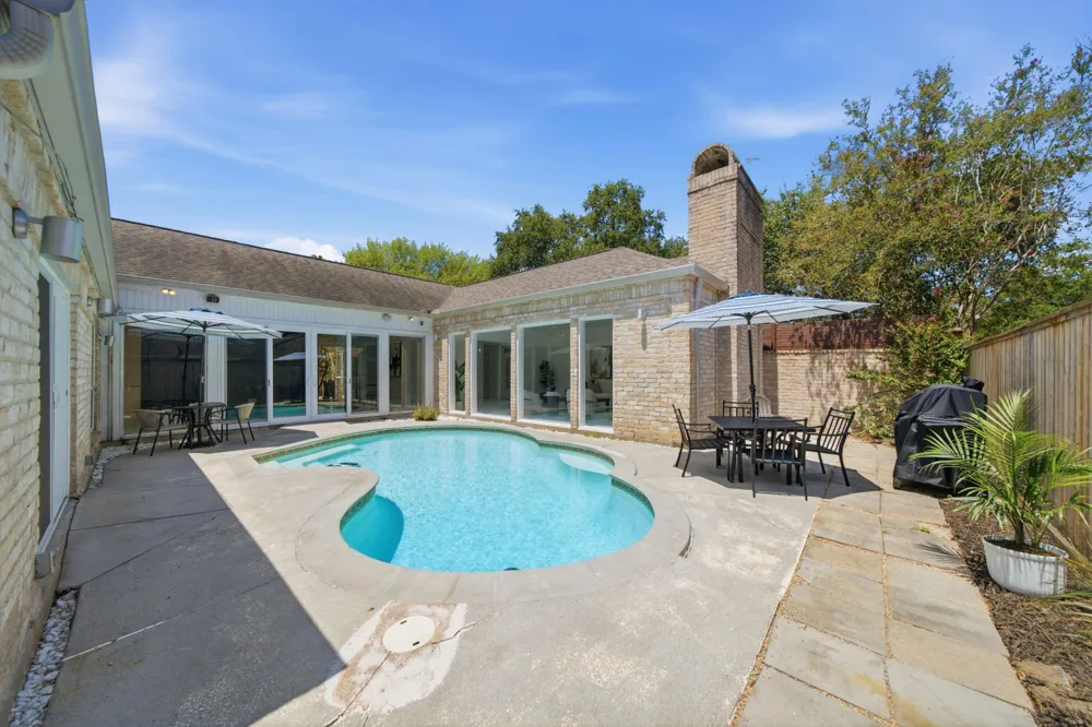 10103 Briar Forest Drive Houston, TX 77042