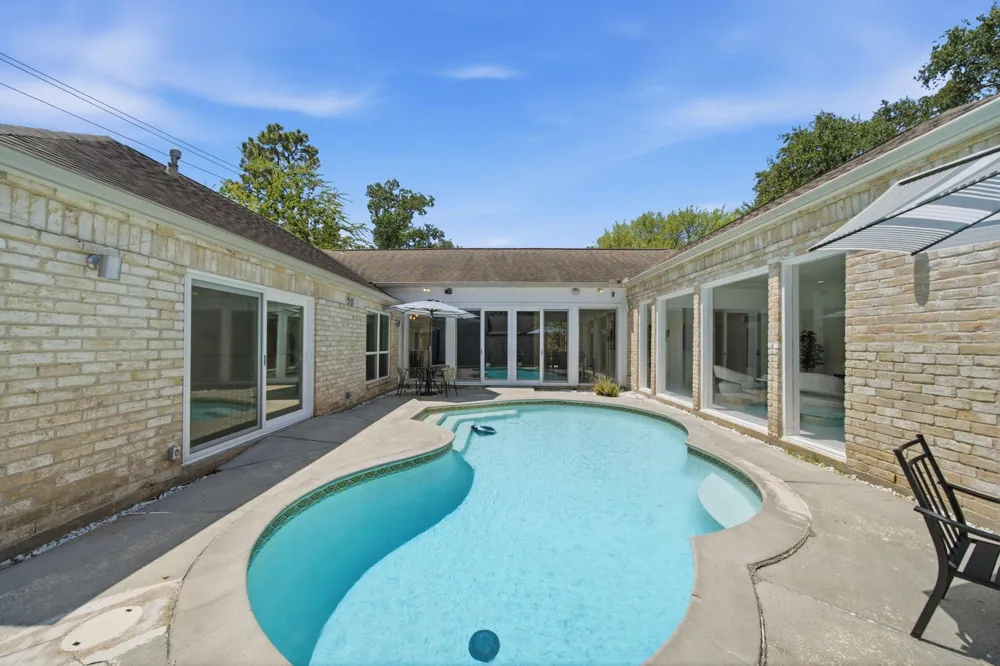 10103 Briar Forest Drive Houston, TX 77042