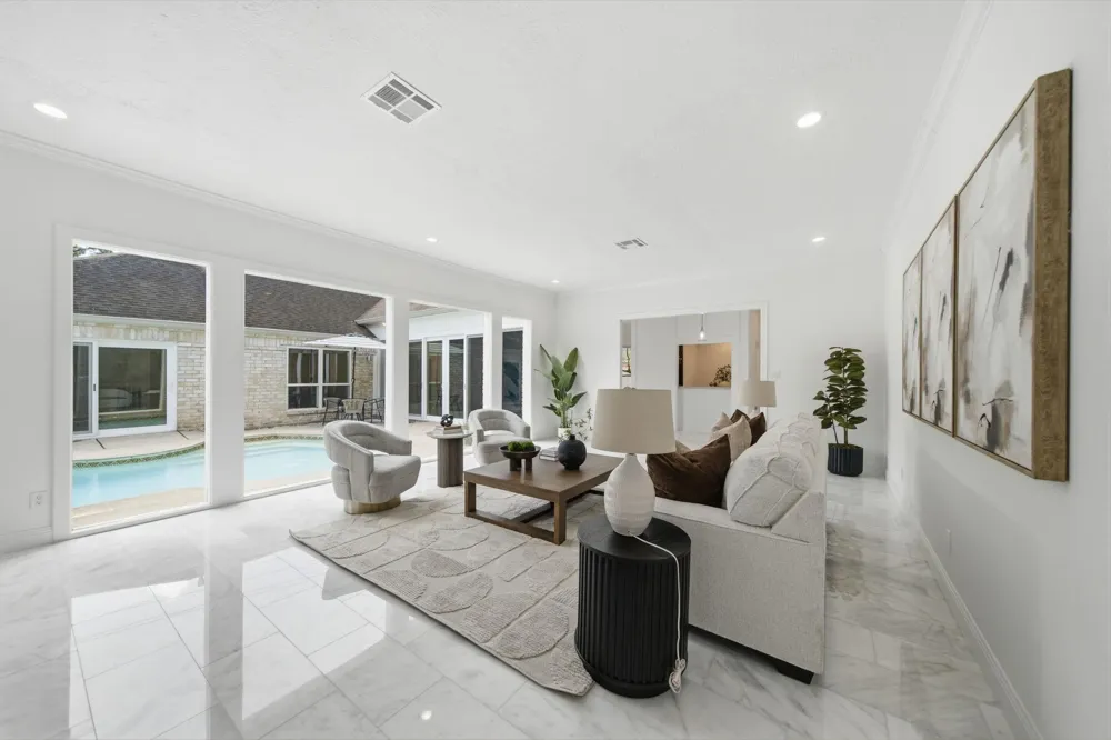 10103 Briar Forest Drive Houston, TX 77042