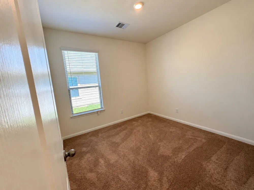2839 Icarus Drive Fresno, TX 77545