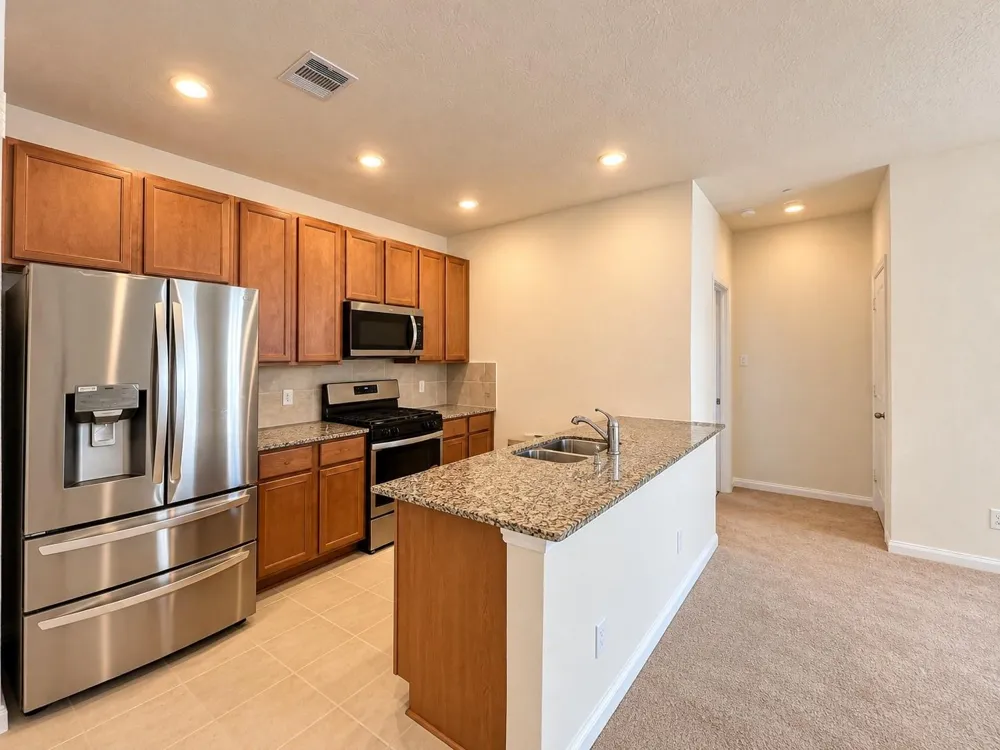 2839 Icarus Drive Fresno, TX 77545