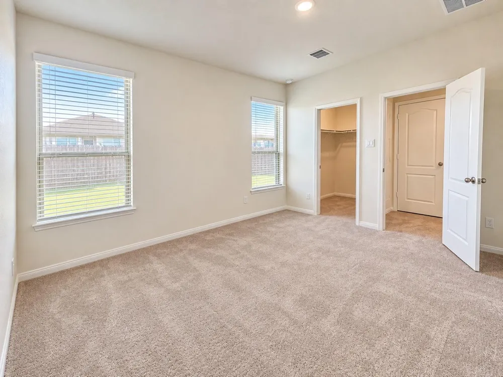 2839 Icarus Drive Fresno, TX 77545