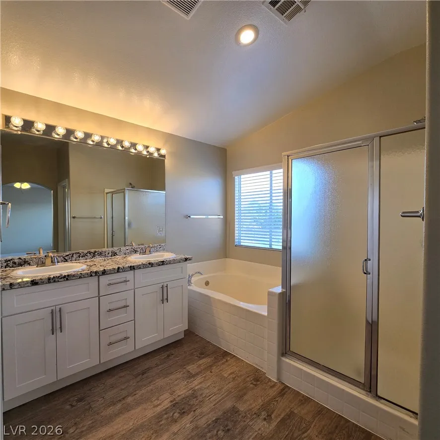 2506 Paradise Isle Avenue North Las Vegas, NV 89031