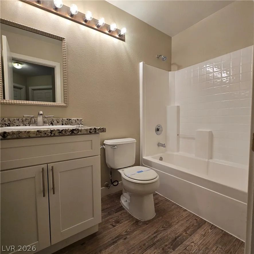 2506 Paradise Isle Avenue North Las Vegas, NV 89031