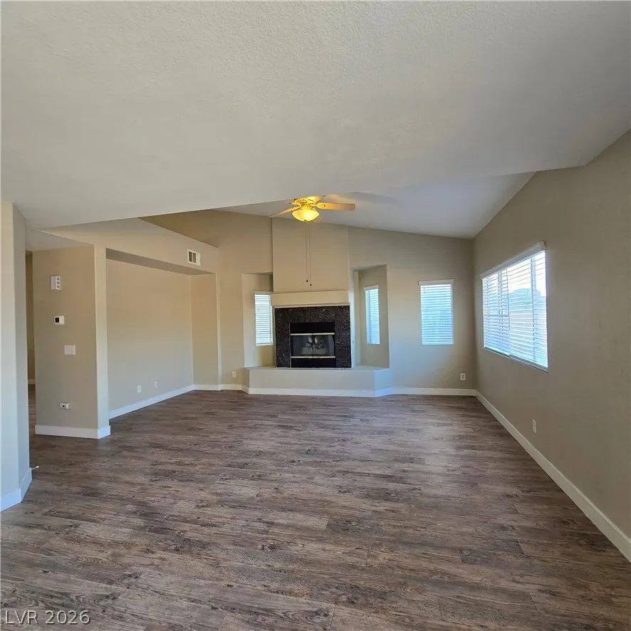 2506 Paradise Isle Avenue North Las Vegas, NV 89031