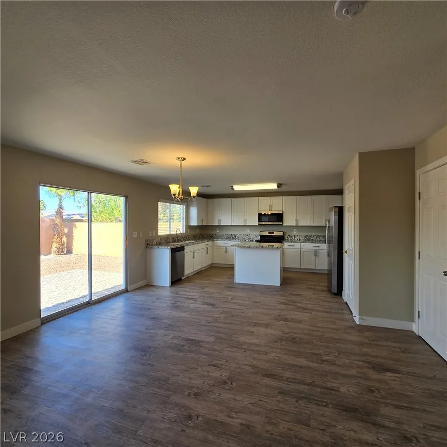 2506 Paradise Isle Avenue North Las Vegas, NV 89031