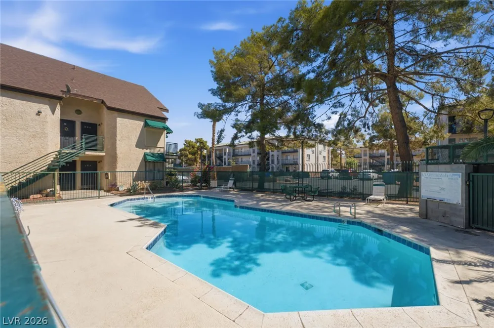 440 Elm Drive #204 Las Vegas, NV 89169
