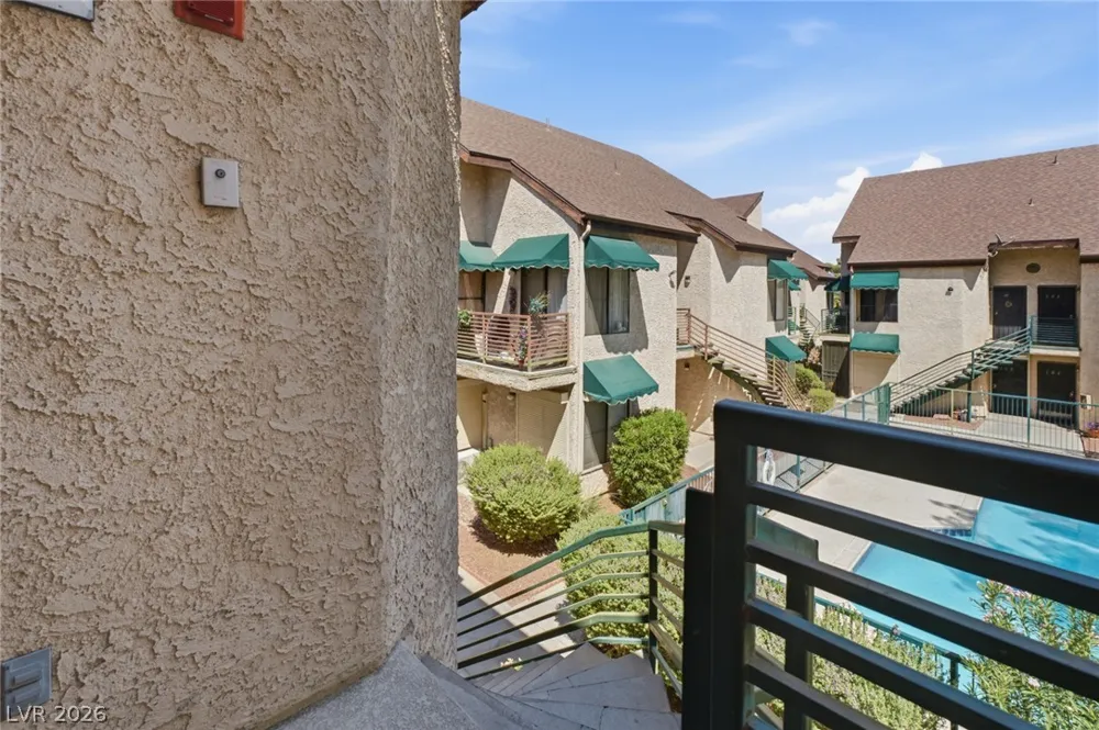 440 Elm Drive #204 Las Vegas, NV 89169