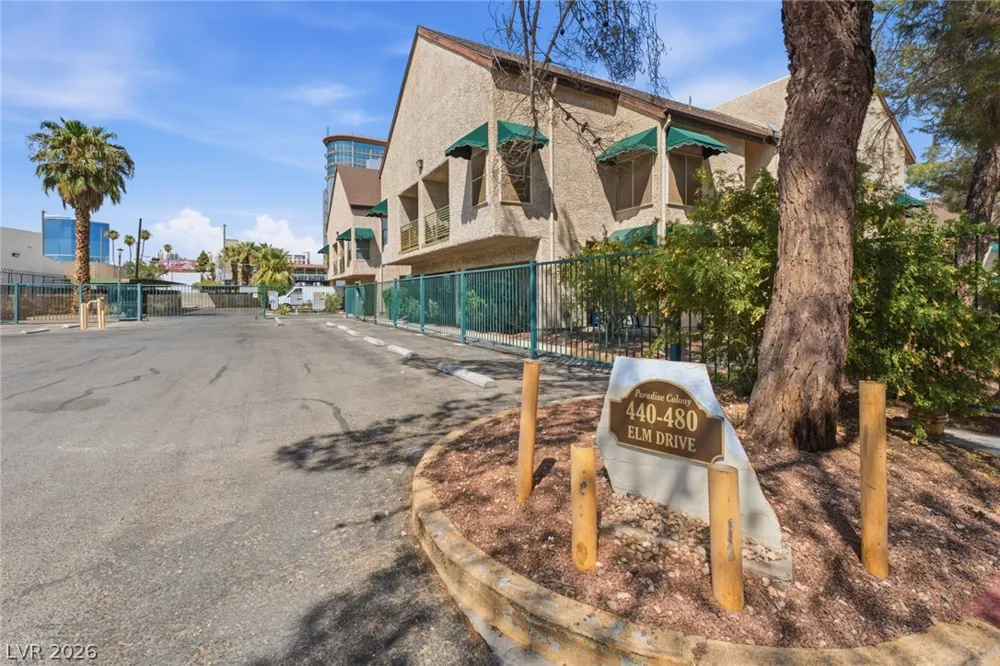 440 Elm Drive #204 Las Vegas, NV 89169