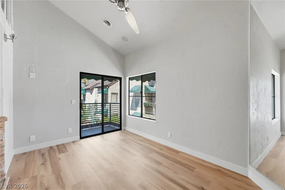 440 Elm Drive #204 Las Vegas, NV 89169