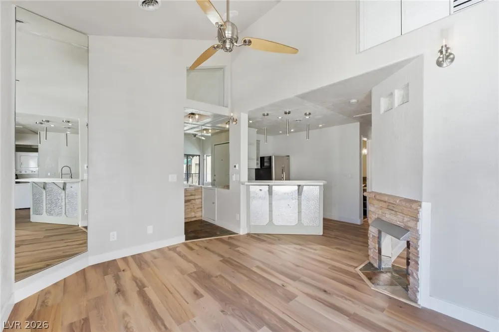 440 Elm Drive #204 Las Vegas, NV 89169