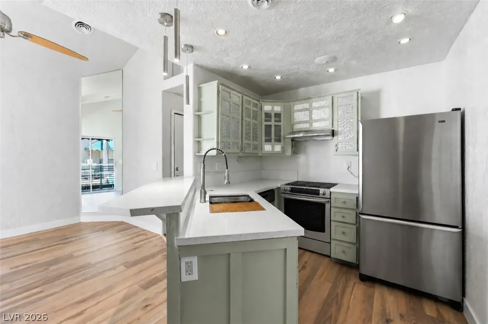 440 Elm Drive #204 Las Vegas, NV 89169