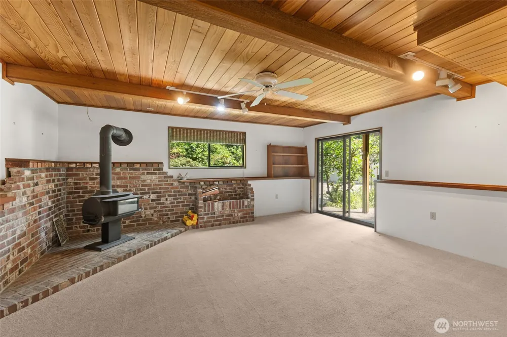 21303 NE 151st Street Woodinville, WA 98077