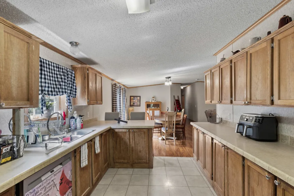 1320 Old Clarksville Pike Pleasant View, TN 37146