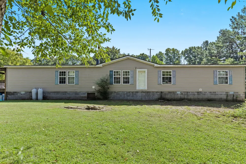 1320 Old Clarksville Pike Pleasant View, TN 37146