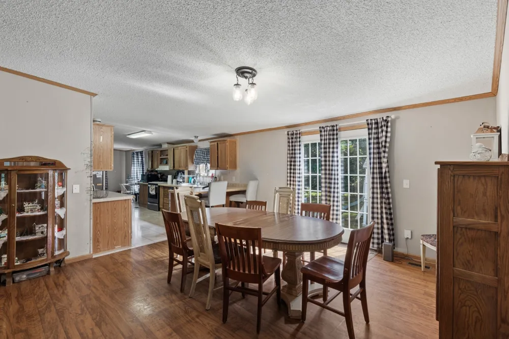 1320 Old Clarksville Pike Pleasant View, TN 37146