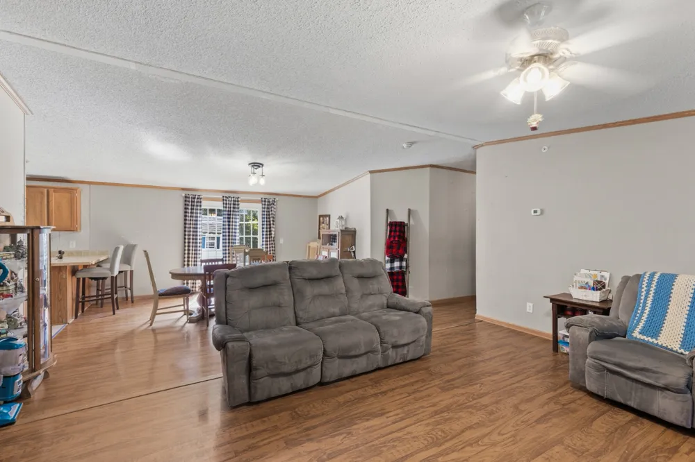 1320 Old Clarksville Pike Pleasant View, TN 37146