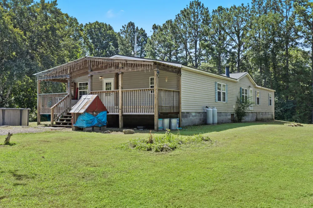 1320 Old Clarksville Pike Pleasant View, TN 37146