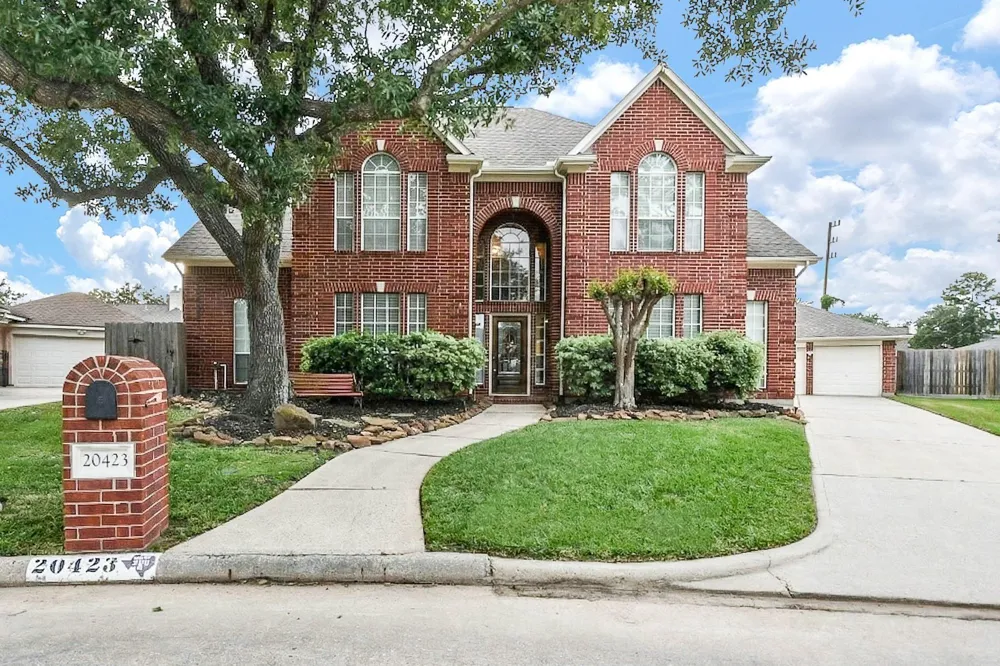 20423 Forest Drive Spring, TX 77388