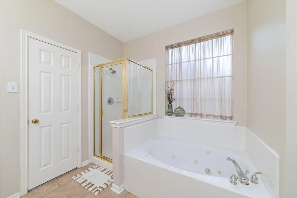 20423 Forest Drive Spring, TX 77388