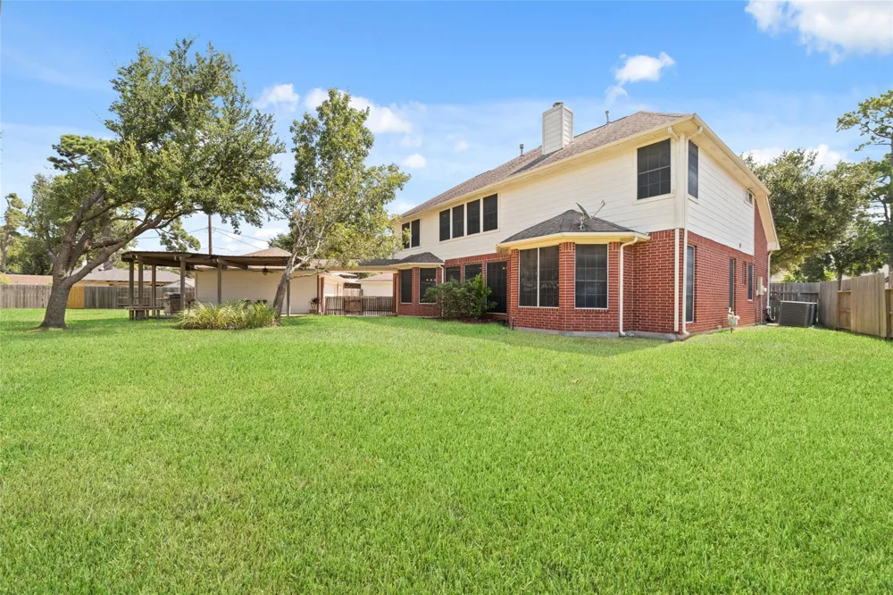 20423 Forest Drive Spring, TX 77388
