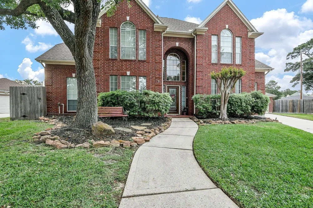 20423 Forest Drive Spring, TX 77388